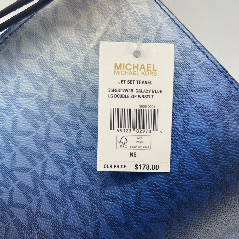MICHAEL KORS Jet Set Lg Ombré Signature Logo Double Zip Wristlet Wallet 
GALAXY - Picture 13 of 16